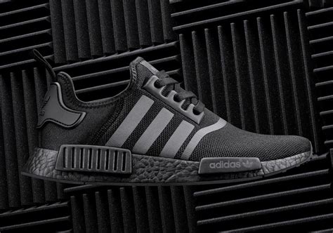 adidas nmd herren triple black|Triple Black .